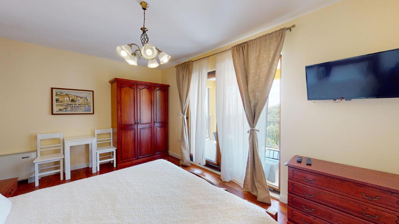 Villa Bambi Moscenicka Draga Exterior photo