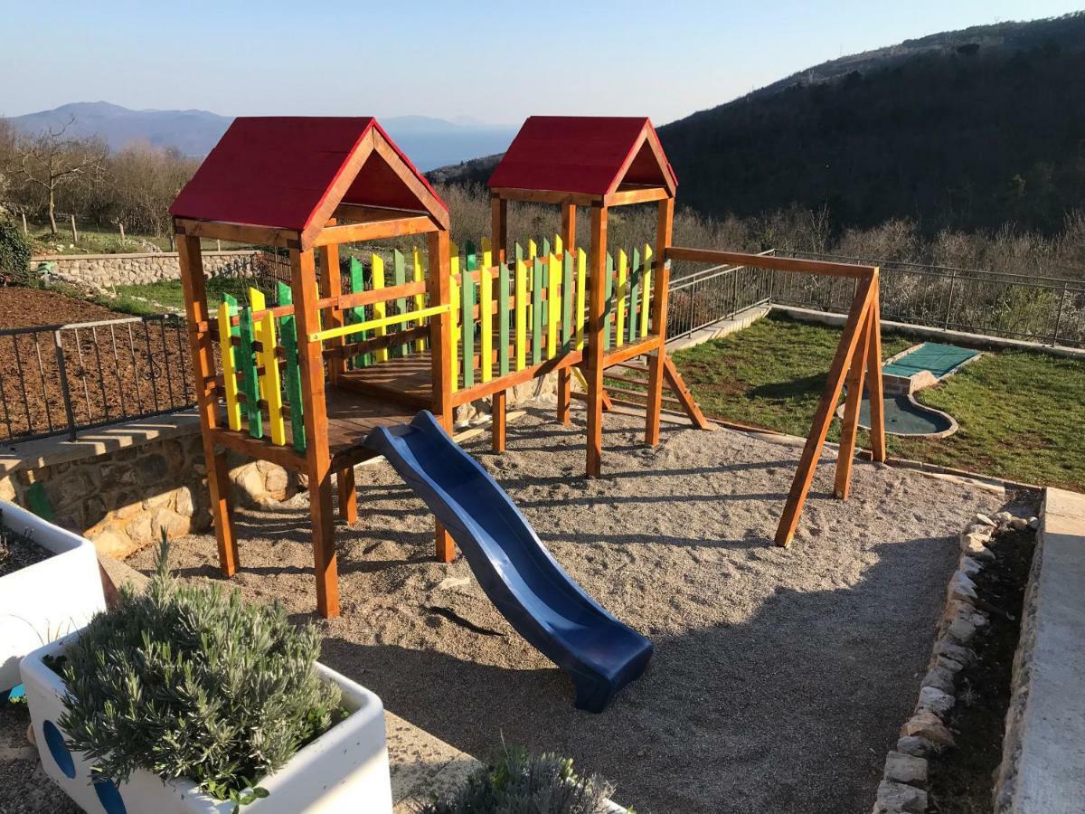 Villa Bambi Moscenicka Draga Exterior photo